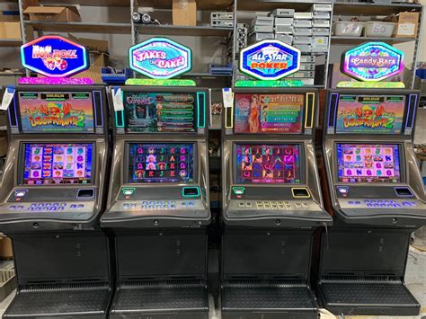 Universal Slots.